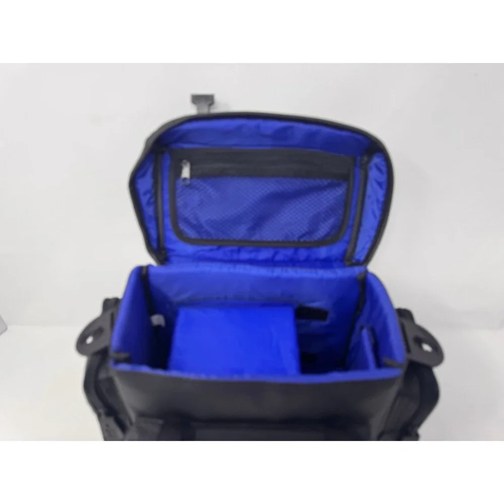 Geneva Padded Camera Bag with Shoulder Strap - Black Vinyl, 13x8x7 in EUC